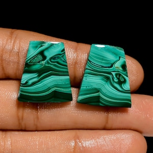 Paire de malachite naturelle cabochon en vrac Paire de cristaux de malachite verte 20 x 17 x 5 mm taille Paire de pierres vertes