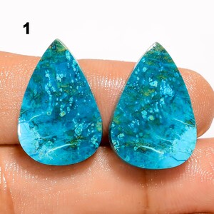 Par de piedras preciosas de shattuckita natural de buena calidad. Par de piedras preciosas de shattuckita con cabujón (varias opciones disponibles).