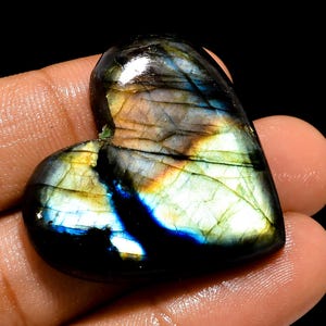 Herz Labradorit Cabochon Multi Feuer Labradorit Kristall In Herzform 30X32X6 mm Größe Labradorit
