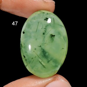 Cabujón de prehnita, gema de prehnita pulida por ambos lados, gema de prehnita verde, cabujón de prehnita natural, regalo de piedra de prehnita para ella (piedra como en la imagen) imagen 7
