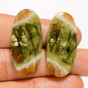 Coppia di opali verdi cabochon lisci e lucidati su entrambi i lati, coppia di opali verdi, dimensioni 31X14X4 mm, coppia verde
