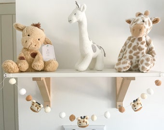 Neutral Nursery Decor , Gerry the Giraffe, Nursery Garland, shelf decor , wall hanging , bedroom decor, Safari