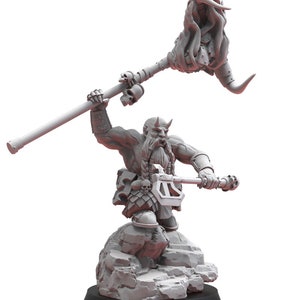 Magmhorin Standard Bearer by The Lost Kingdom Miniatures -  Dwarves