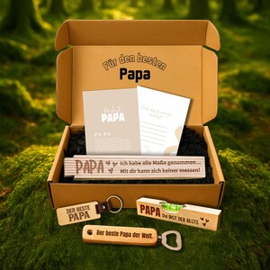 Vatertag Geschenk Set Papa personalisiert – Männer Geschenk Papa Geburtstag – Flaschenöffner, Zollstock, Schlüsselanhänger, ... Geschenkbox