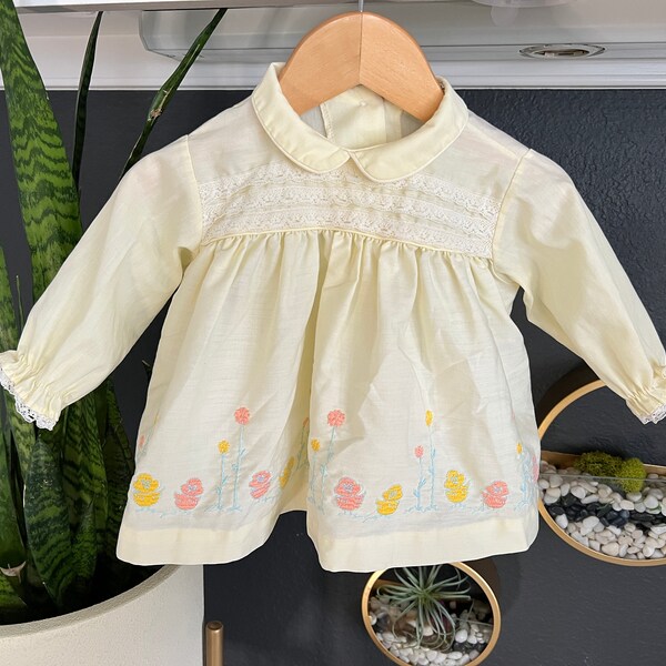 Vintage Toddler Girls Spring / Easter Dresss, Yellow with Peter Pan Collar, Embroidered Chicks and Ducks, Floral