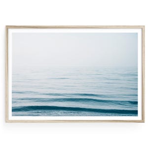 Blau Ozean Wellen gerahmter Druck, Küsten Minimalistische Wandkunst, moderne Surf Strand Haus Dekoration, Ozean Fotografie Druck