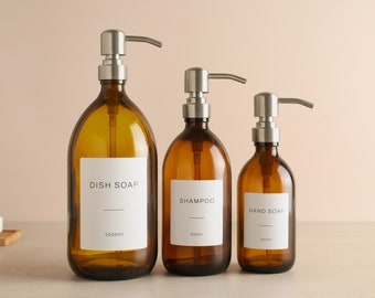 Distributeur en verre ambré - Flacon étiqueté avec pompe en métal argenté | Rechargeable pour savon pour les mains, nettoyant pour le corps, shampoing et revitalisant | Rechargeable