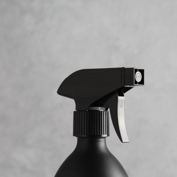 4 oz Matte Black Glass Spray Bottles, Wholesale Packaging