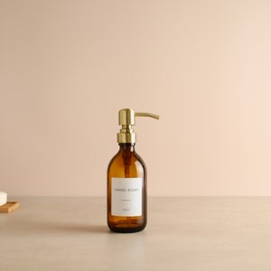 Braune Glasflasche Nachfüllbare Flasche mit Messing / Gold-Pumpspender und Etikett Für Shampoo, Handseife, Creme, Duschgel Wiederverwendung Bild 4
