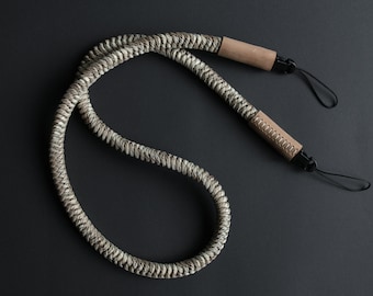 Desert Camo Paracord Camera Strap with Leather Detail