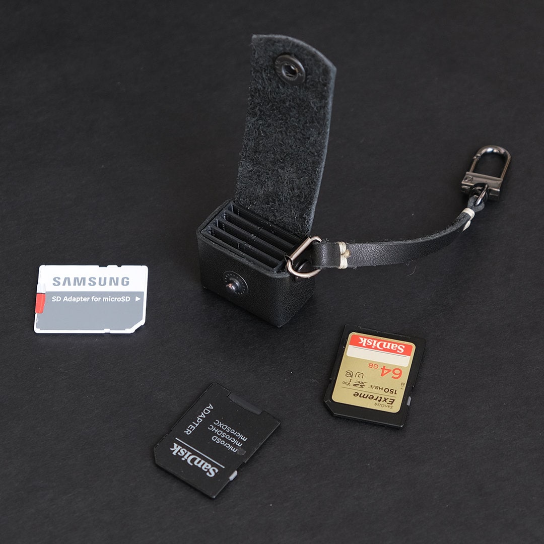Leather SD Card Holder, Leather Gift, 3D Modelling, Leathercraft, camera, bag, Fujifilm, Sony, Nikon, Canon,