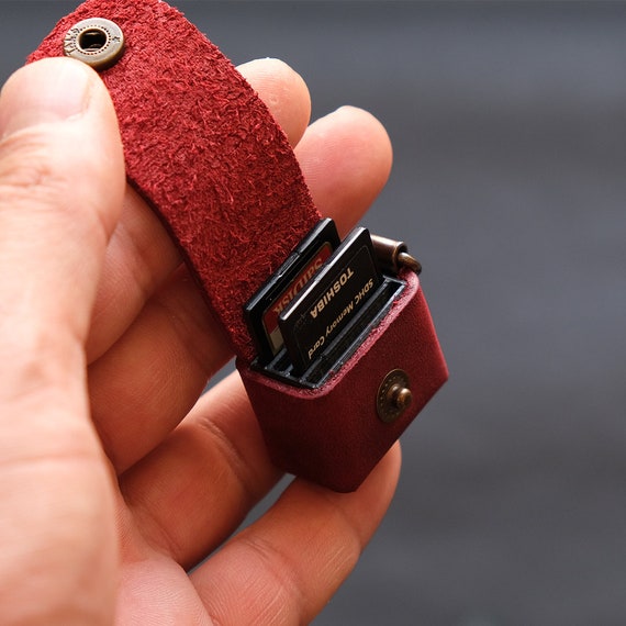 Leather SD Card Holder, Photography Gift, Leather Gift, 3D