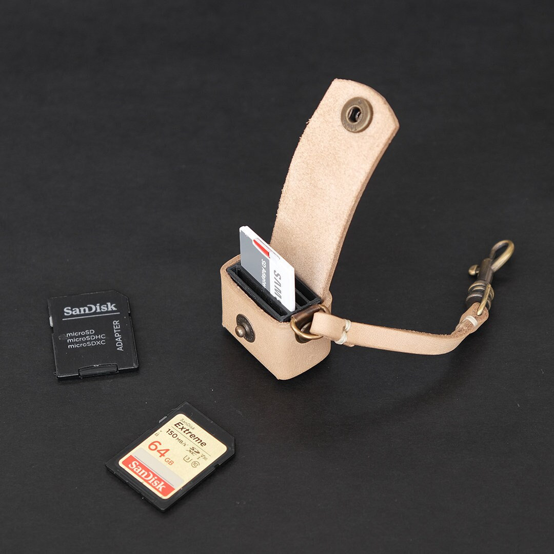 Leather SD Card Holder, Leather Gift, 3D Modelling, Leathercraft, camera, bag, Fujifilm, Sony, Nikon, Canon,