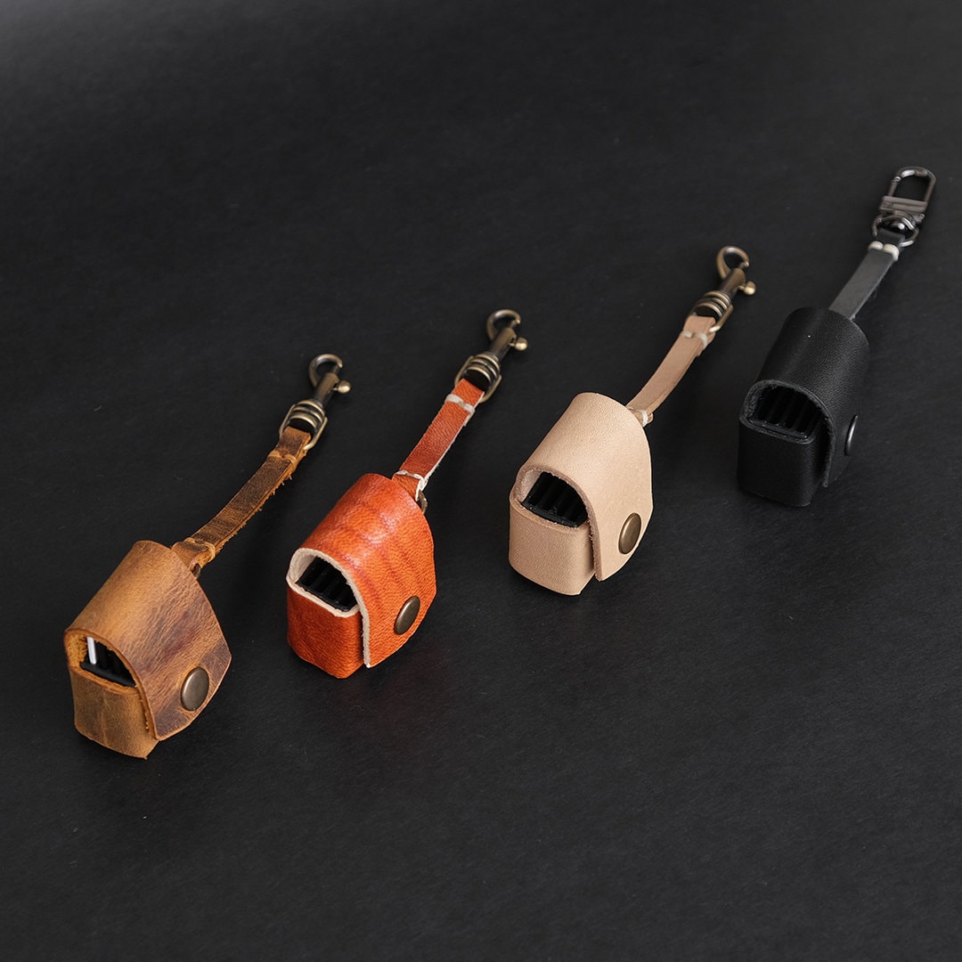 Leather SD Card Holder, Leather Gift, 3D Modelling, Leathercraft, camera, bag, Fujifilm, Sony, Nikon, Canon,