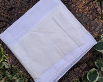 Set of 10 white vintage handkerchiefs for collectors