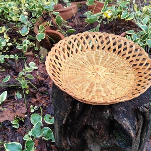 Rattan basket Vintage fruit tray wicker bread pan Handcraft decorative platter, kitchen accessories, vegetables storage bowl, bread pan, nut