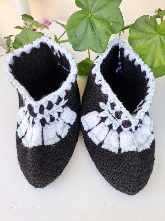 Warm homemade knitted slippers with non-slip sole… - image 2