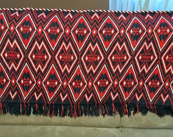 Dekoracja ścienna z haftem Fiber Arts Antyczna haftowana zasłona do dekoracji, stare ręcznie robione malarstwo z lat 60., kolorowy dywan, kilim