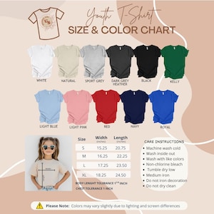 Puede incluir: Una tabla de tallas y colores para camisetas juveniles con once colores: blanco, natural, gris deportivo, gris oscuro jaspeado, negro, kelly, azul claro, rosa claro, rojo, azul marino y royal. Incluye una tabla de medidas en pulgadas e instrucciones.