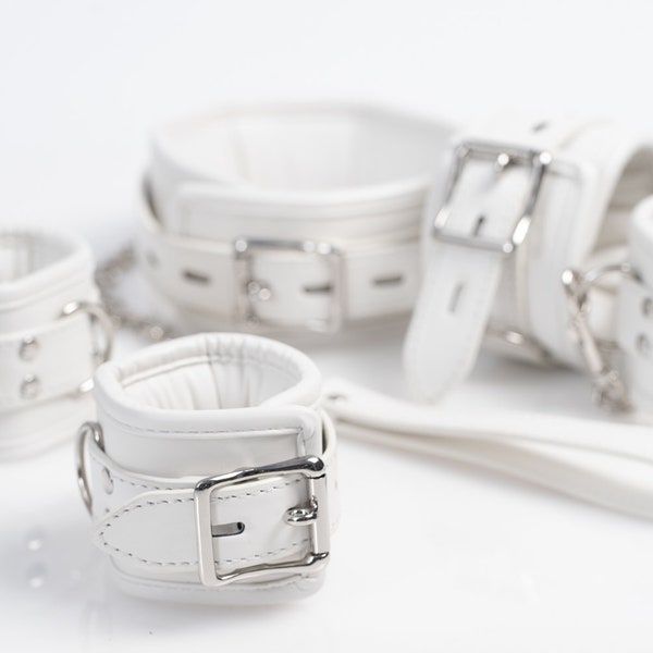 White BDSM Leather Set, Bdsm Collar, bdsm hancuffs and ankle cuffs, Bdsm wrist cuffs, collar and leash