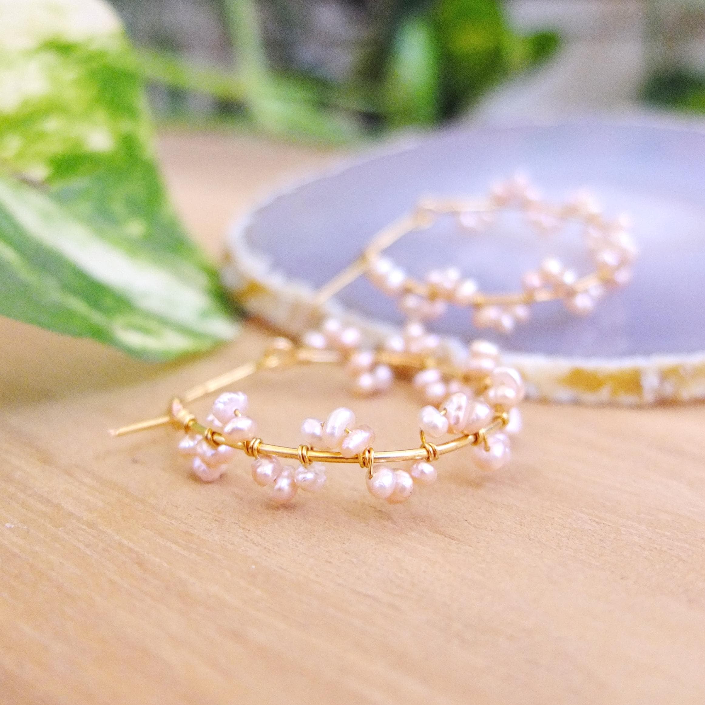 Pavel's Orecchini A Cerchio Con Perle Bianche 55 Mm - Placcati Oro 18K, In Argento 925, Con Custodia Pelle - 2