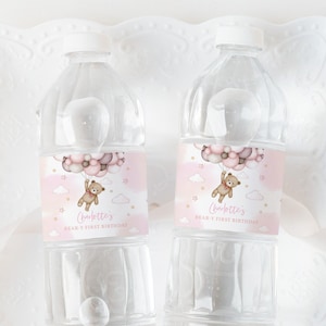Etykieta na butelkę z wodą Teddy Bear Girl 1. Pierwsze urodziny Party Favors Pink Tan Pampas Grass Drink Decor Naklejki wodoodporne do wydrukowania BT81P