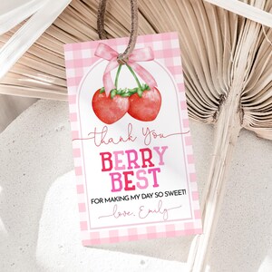 Étiquettes de cadeau d'anniversaire aux fraises étiquette de cadeau de premier anniversaire de baies fille 1er fraises et baies meilleures étiquettes de remerciement pour une fête, imprimables AT59P