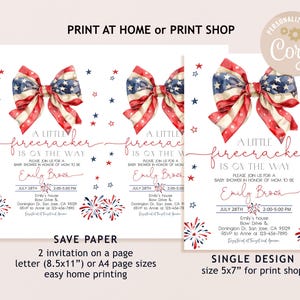 Puede incluir: Invitaciones para baby shower con un lazo patri&oacute;tico rojo, blanco y azul. El texto dice "A little firecracker is on the way" con detalles del evento. Disponible en tama&ntilde;os A4 y carta.