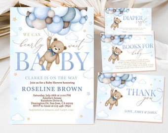 Peut inclure: Une invitation de fête prénatale avec un ours en peluche bleu et marron tenant des ballons. L'invitation indique "We can barely wait Baby" et comprend le texte "Clarke is on the way. Join us for a Baby Shower honoring Roselina Brown".