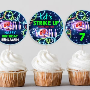 Bowling Cupcake Topper Geburtstagsfeierbevorzugung Strike up Neon Glow Decor Tag Arcade Laser Sport Label Kids EDITIERBARE Vorlage BT25G