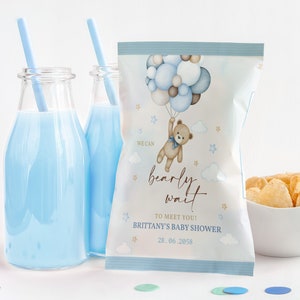 Etiket teddybeerchipzakje We Can Bearly Wait Boy Babyshower Feestdecor Blauw pampagras Heteluchtballonnen Snack Traktatiezakje Afdrukbaar BS21B