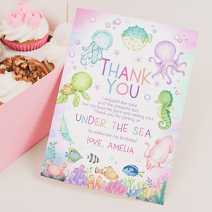 海の中の誕生日サンキューカード 海のベビーシャワーサンキューノート 女の子の1歳の誕生日パーティー 海の動物 印刷可能 BS77P AT07P