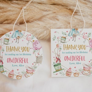 Etichette per bomboniere Alice nel Paese delle Meraviglie Etichette regalo Onederland Etichette per il 1° compleanno di una bambina Etichette di ringraziamento Cappellaio Matto Tea Party Baby Shower Stampabili BS11W BT11W