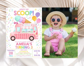アイスクリームトラックの誕生日写真招待状 女の子の1歳の誕生日パーティー 年齢を問わず招待可能 2人のスイートワン スクープ サマーピンク 編集可能 BT69P