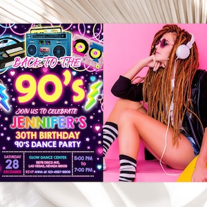 90er Party Fotoeinladung 40. Geburtstag Party einladen 80er Jahre Retro Rückseite 1990er Jahre Rewind Throwback Neon Glow Disco Tanz Hip Hop EDITIERBAR BT49