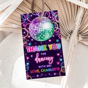 Etichette per bomboniere di compleanno per feste di ballo Etichette per regali di compleanno per ragazze adolescenti Etichette per regali di compleanno con palla da discoteca arcobaleno al neon Musica retrò anni '90 anni '80 Etichette di ringraziamento stampabili BT74V