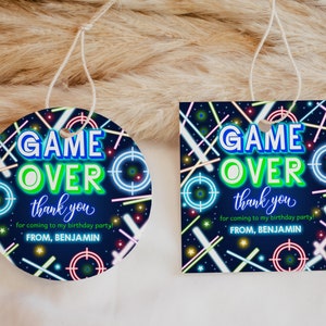 Étiquettes laser tag pour cadeau d'anniversaire garçon Gamer, étiquettes pour enfants, fête néon, arc-en-ciel bleu, jeu d'arcade, étiquettes de remerciement imprimables BT63B