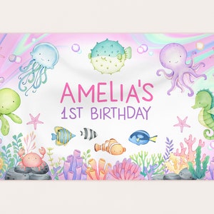 Banner de fondo bajo el mar con animales del océano, decoración para fiesta de primer cumpleaños de niña, animales marinos náuticos, fotomatón submarino, editable AT07P
