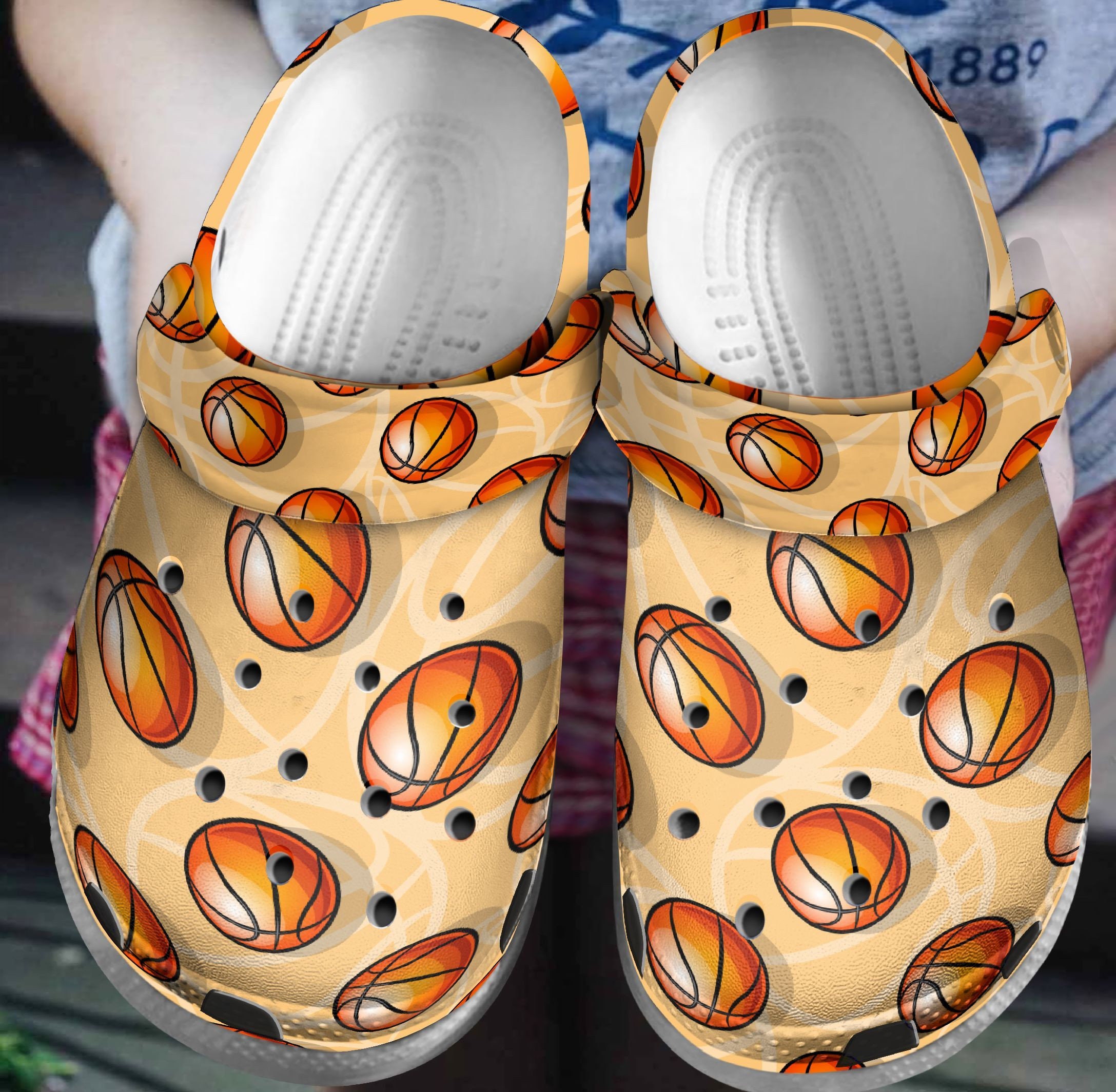 basket ball crocs