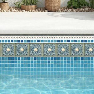 Carrelage de bordure de piscine avec poisson et perle : Carrelage décoratif en céramique pour ligne de flottaison