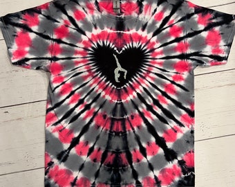 Gymnastik Tie Dye Shirt, Tänzerin Tie Dye, anpassbare Farben, personalisierbar