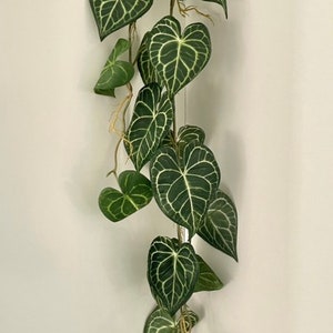 Künstliche Hängende Athurium Silk Printed Vine 110cm Bild 5