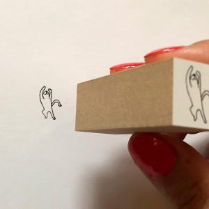 Rubber stamp - Odoru Neko - Yellow cat