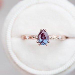 Vintage Pear shaped Alexandrite engagement ring set Unique Rose gold engagement ring marquise twist ring Bridal set Anniversary