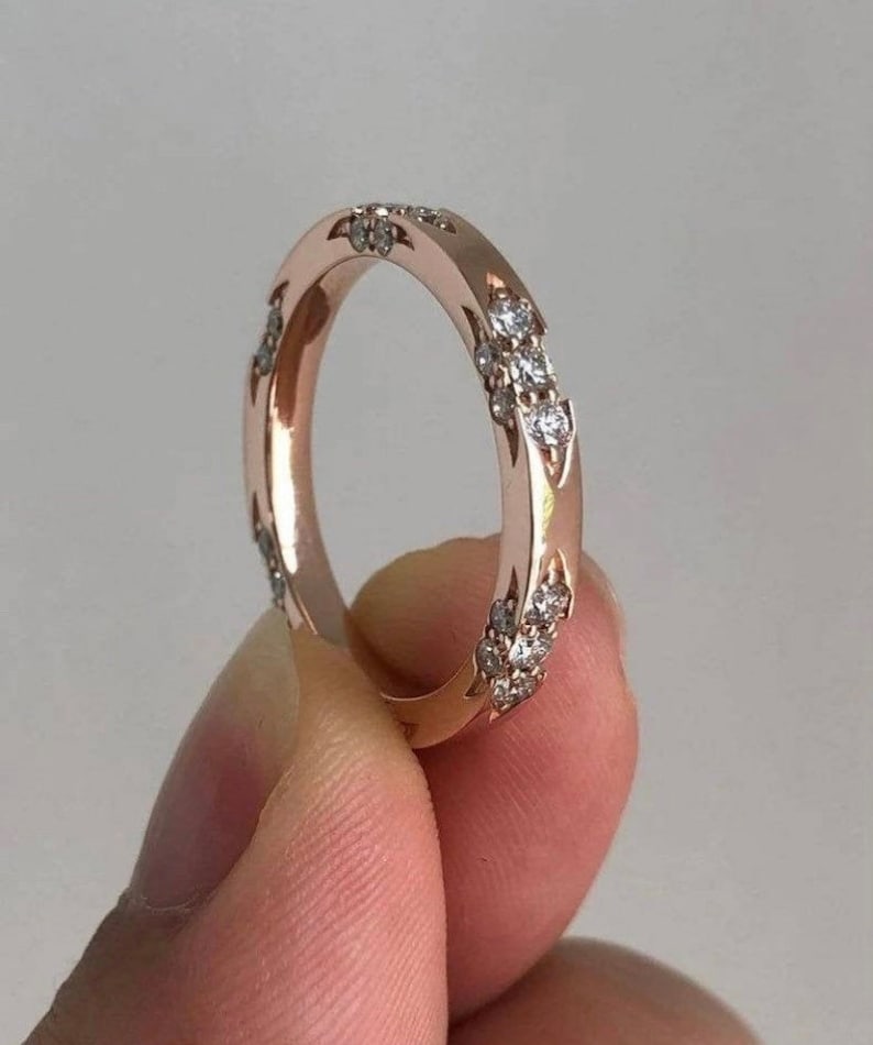 Banda de filigrana vintage, banda de boda de compromiso para mujeres, banda de propuesta chapada en oro rosa de 14 k, banda de grabado floral, regalo de aniversario para ella imagen 1