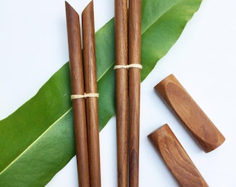 Handmade Chopsticks Set: 2 Pairs of Golden Teak Chopsticks & 2 Holders - Japanese Style Wooden Chopsticks, Food-Safe Wooden Utensils