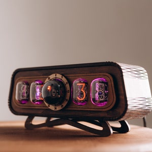 Vintage Nixie Tube Table Clock IN-12 & DECATRON OG-4