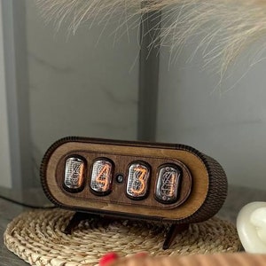 Nixie Tube clock, Personalized engaved, Nixie Uhr, Handcrafted clock In-12, Gift Idea, Christmas gift, Horloge clock, Office clock