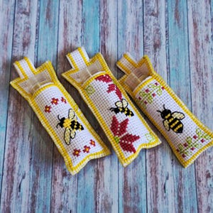 Cross Stitch Lip Balm Holder Pattern PDF | Lip balm buddy | Bee Chapstick Holder | DIY Keychain Sewing Pattern | Beginner Cross Stitch PDF