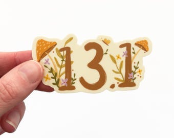 Pegatina 13.1, corredor de media maratón, regalo de maratón, pegatinas para corredores, corredor de larga distancia, pegatina para corredor de larga distancia, corredor 13.1, maratón